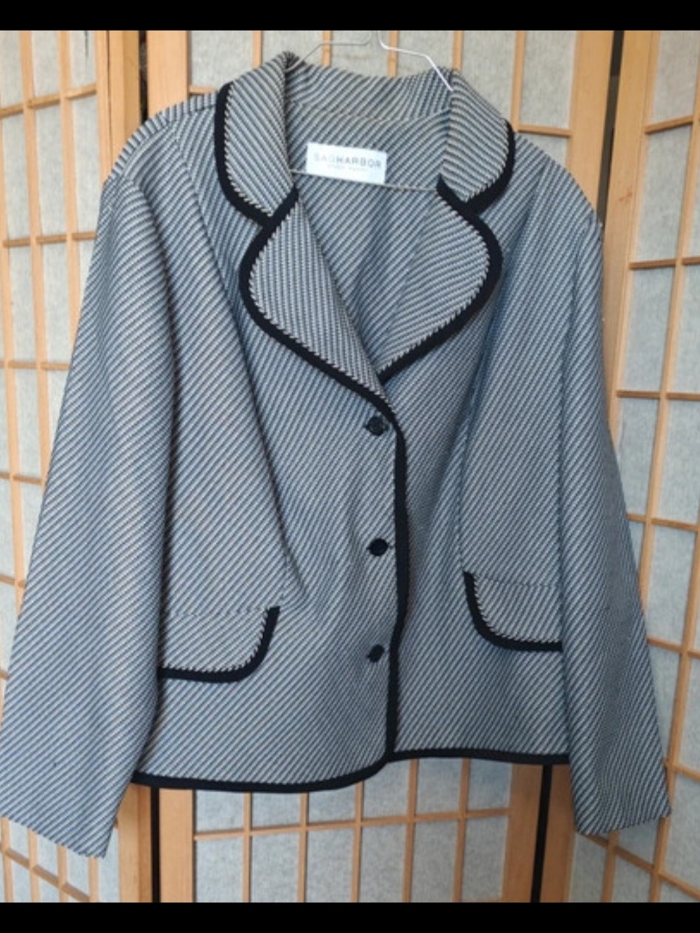 Sag Harbor Black & White Textured Blazer
